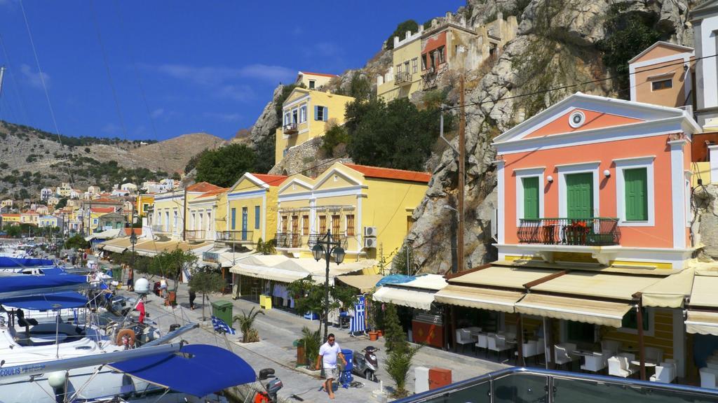 Symi Port View Apartment Номер фото